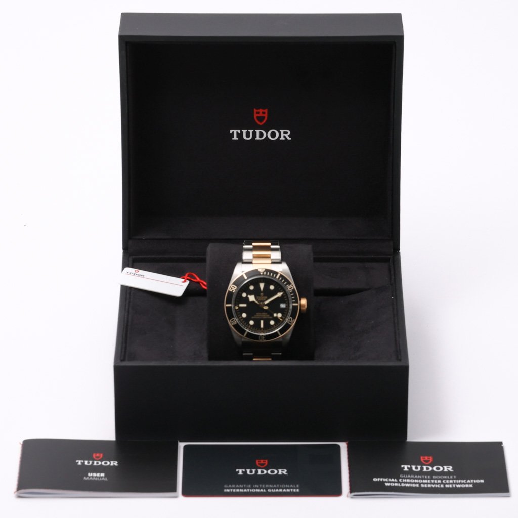 TUDOR BLACK BAY S&G - 3950 - Watch - 41mm ed5e0347-c38e-4b41-ab2f-564c2a9b650d.jpg