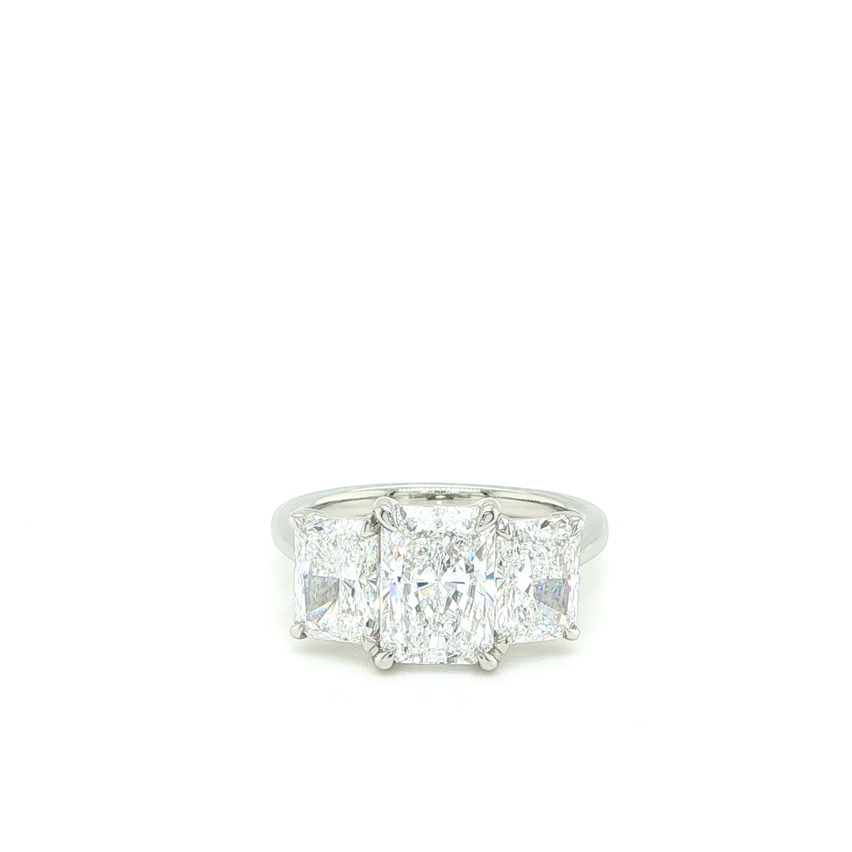 Lab Grown Diamond 3S Ring