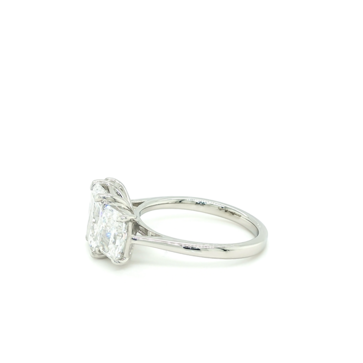 Lab Grown Diamond 3S Ring