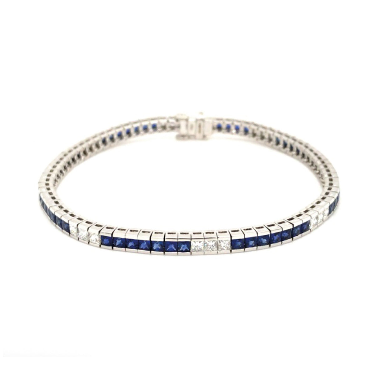 18ct White Gold 5.03ct Sapphire & 2.05ct Diamond Bracelet