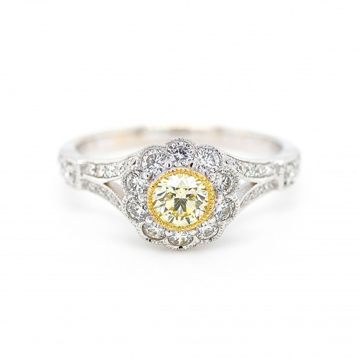 18ct White Gold Yellow Diamond Flower Ring