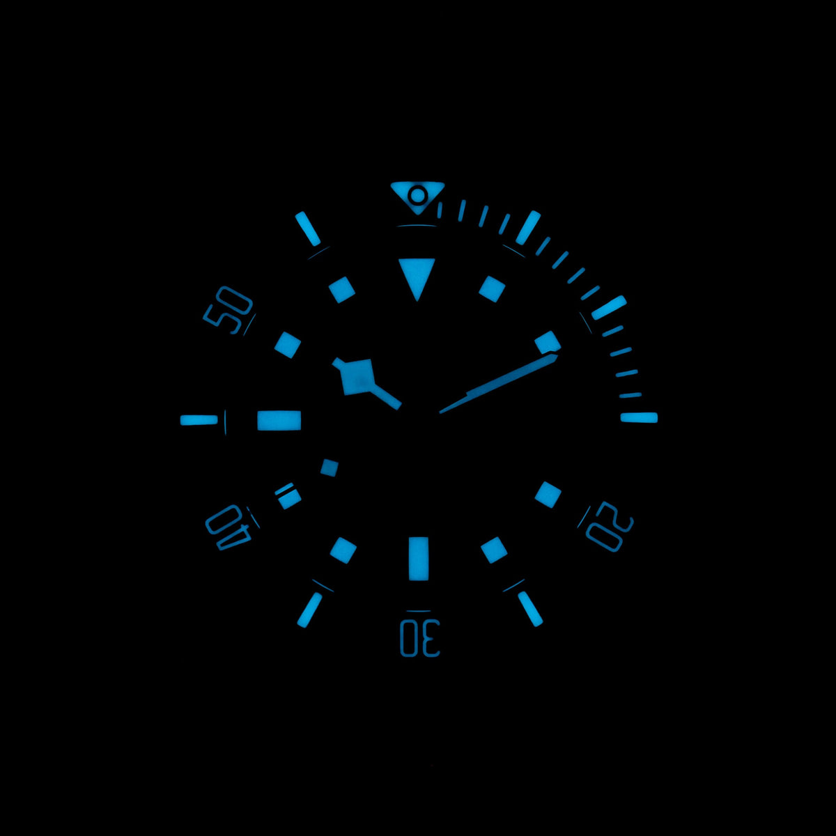 TUDOR PELAGOS ROYAL NAVY CLEARANCE DIVER - 25600TB - Watch - 42mm 1b290f07-40fa-425c-9a48-1e9a2ba08ac2.jpg