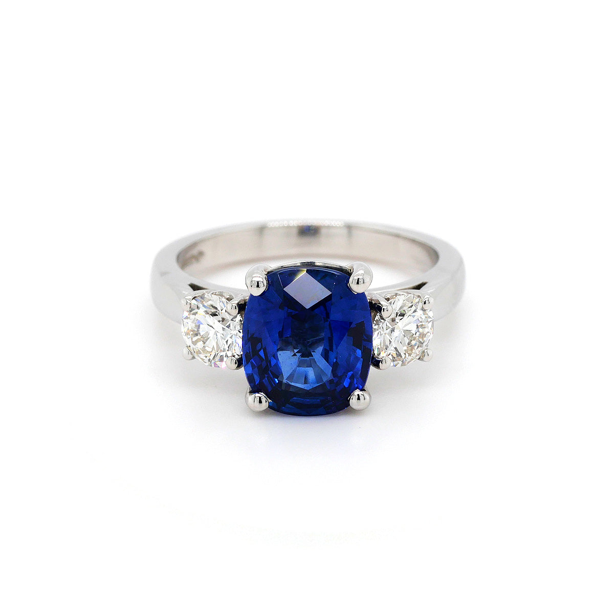 Platinum 2.81ct Sapphire & 0.67ct Diamond 3 Stone Ring