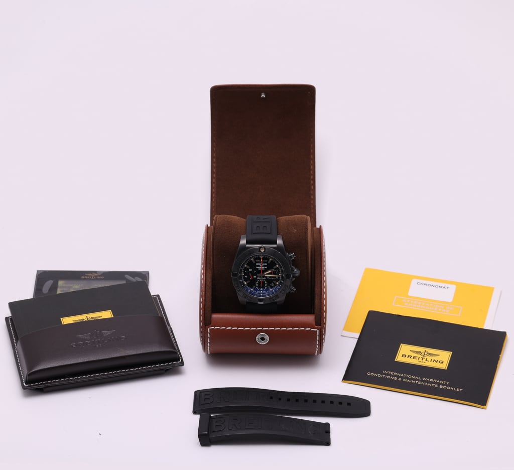 BREITLING CHRONOMAT 44 - MB0111C3/BE35 - Watch - 44mm 2726dcd4-5d01-4474-bef2-e4c4654083c1.jpg