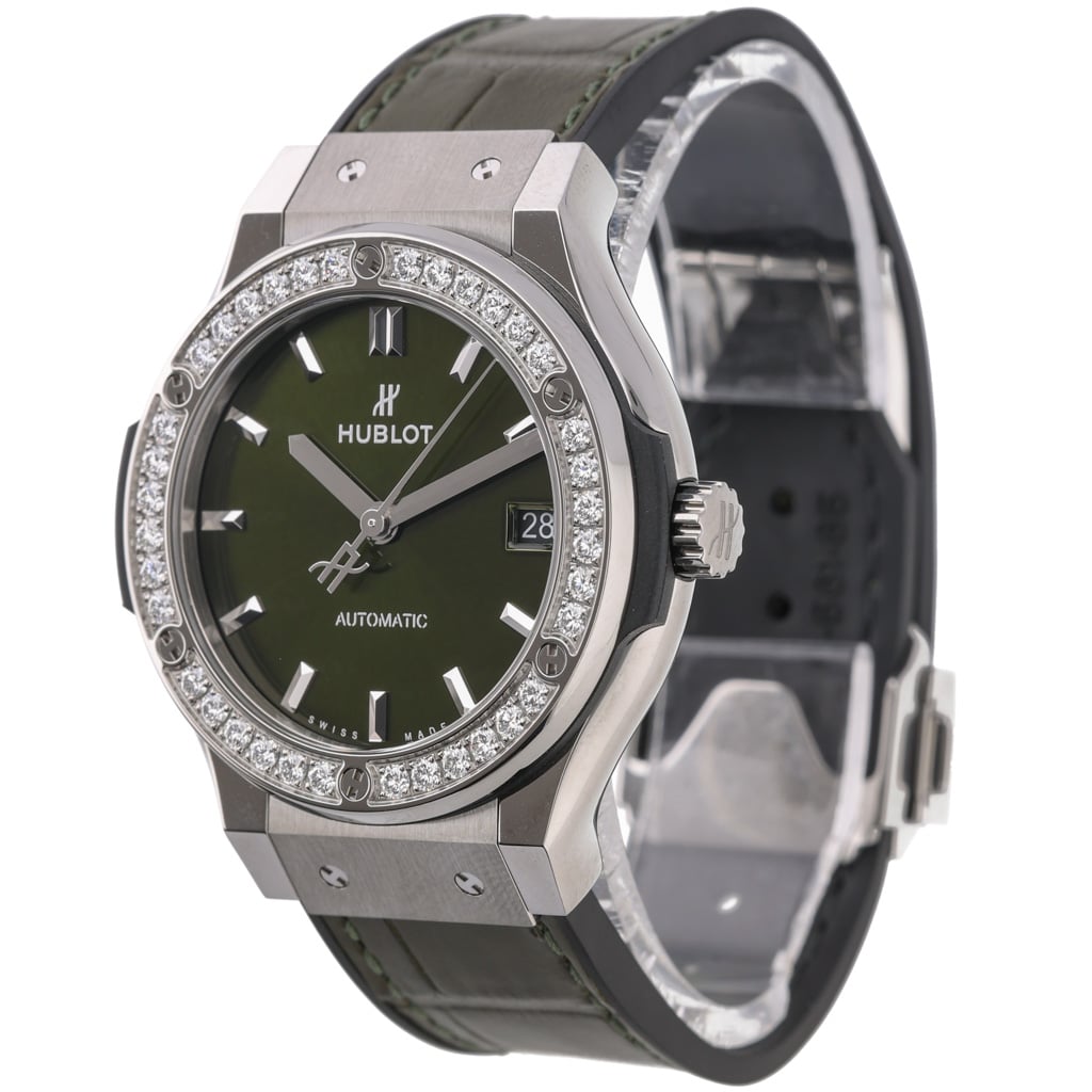 HUBLOT CLASSIC FUSION - 565.NX.8970.LR.1204 - Watch - 38mm 27d8c226-1a0f-4ebe-ae3e-e0c063acd6d7.jpg