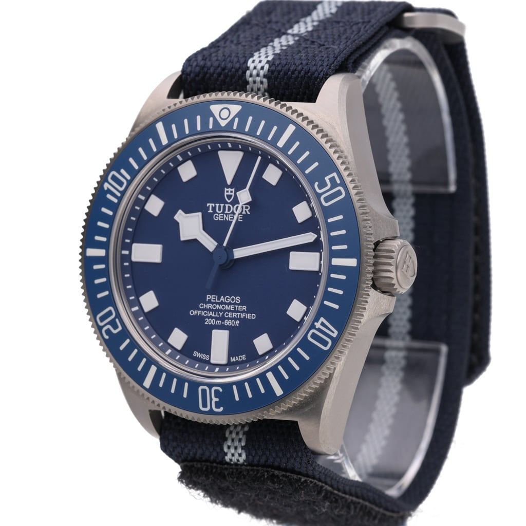 TUDOR PELAGOS FXD - 25707B/21 - Watch - 42mm 2d578b1a-f660-44ae-a42d-aaa9a3671276.jpg