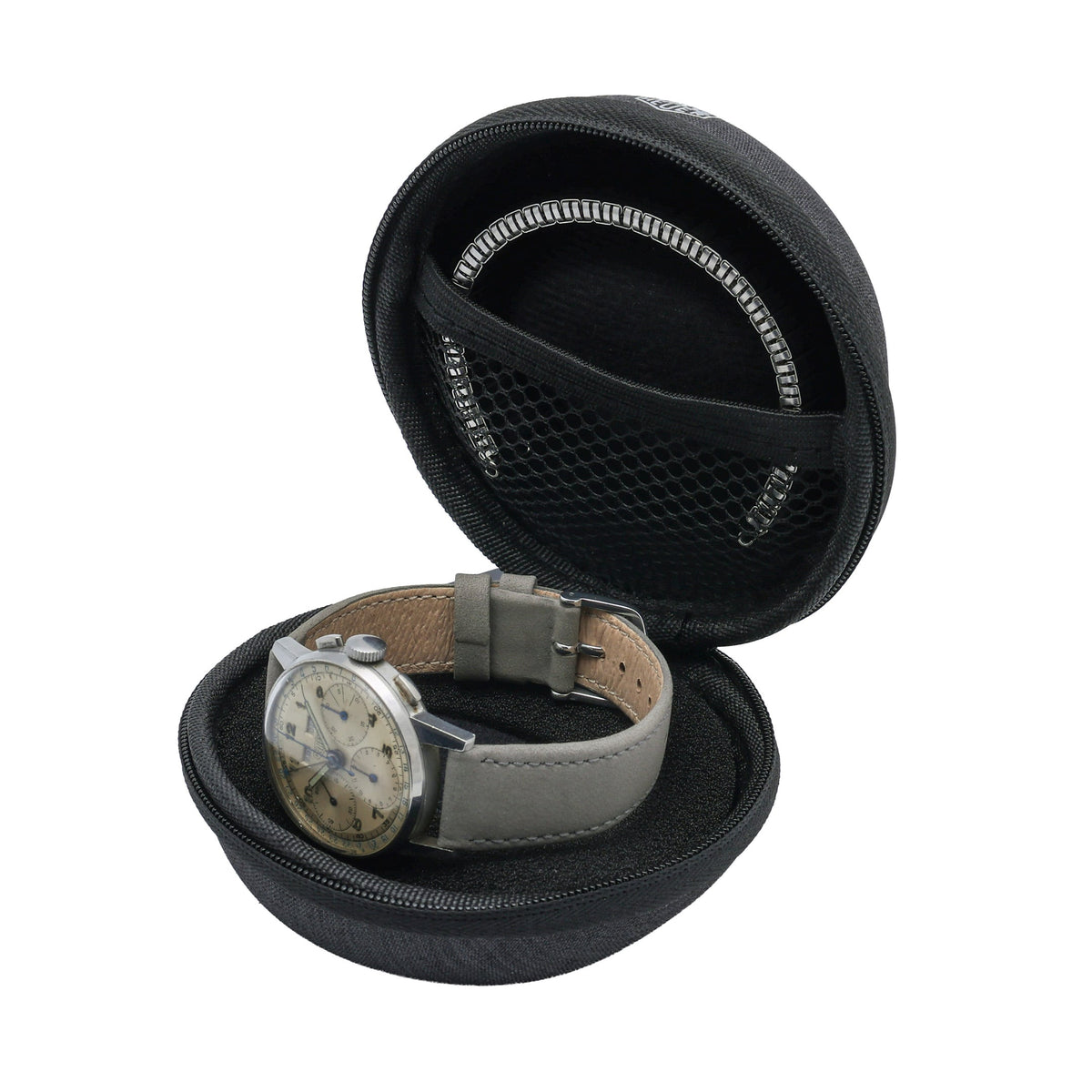 HEUER TRIPLE DATE - 2543 - Watch - 35mm 2fcfcdcf-71ef-4faf-8876-15e2f95d2c1e.jpg