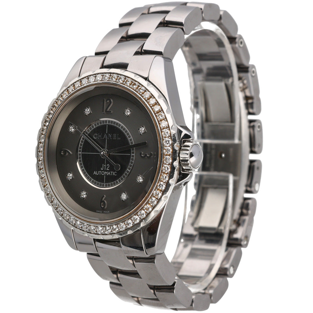 CHANEL J12 - H2566 - Watch - 38mm 36ace67e-a864-4cbd-a414-d8c84971cfb6.jpg