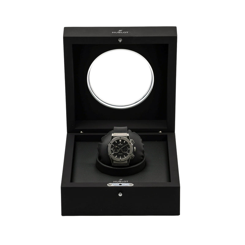 HUBLOT CLASSIC FUSION CHRONOGRAPH - 541.NX.1171.RX - Watch - 42mm 36ad477a-1aa5-40c5-b9e7-097be83fe819.jpg