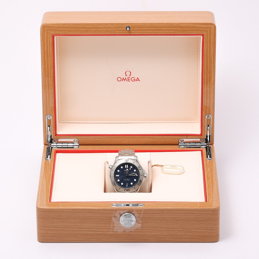 OMEGA SEAMASTER DIVER 300M - 522.30.42.20.03.001 - Watch - 42mm 3943848b-8621-434d-908d-6b921d388376.jpg