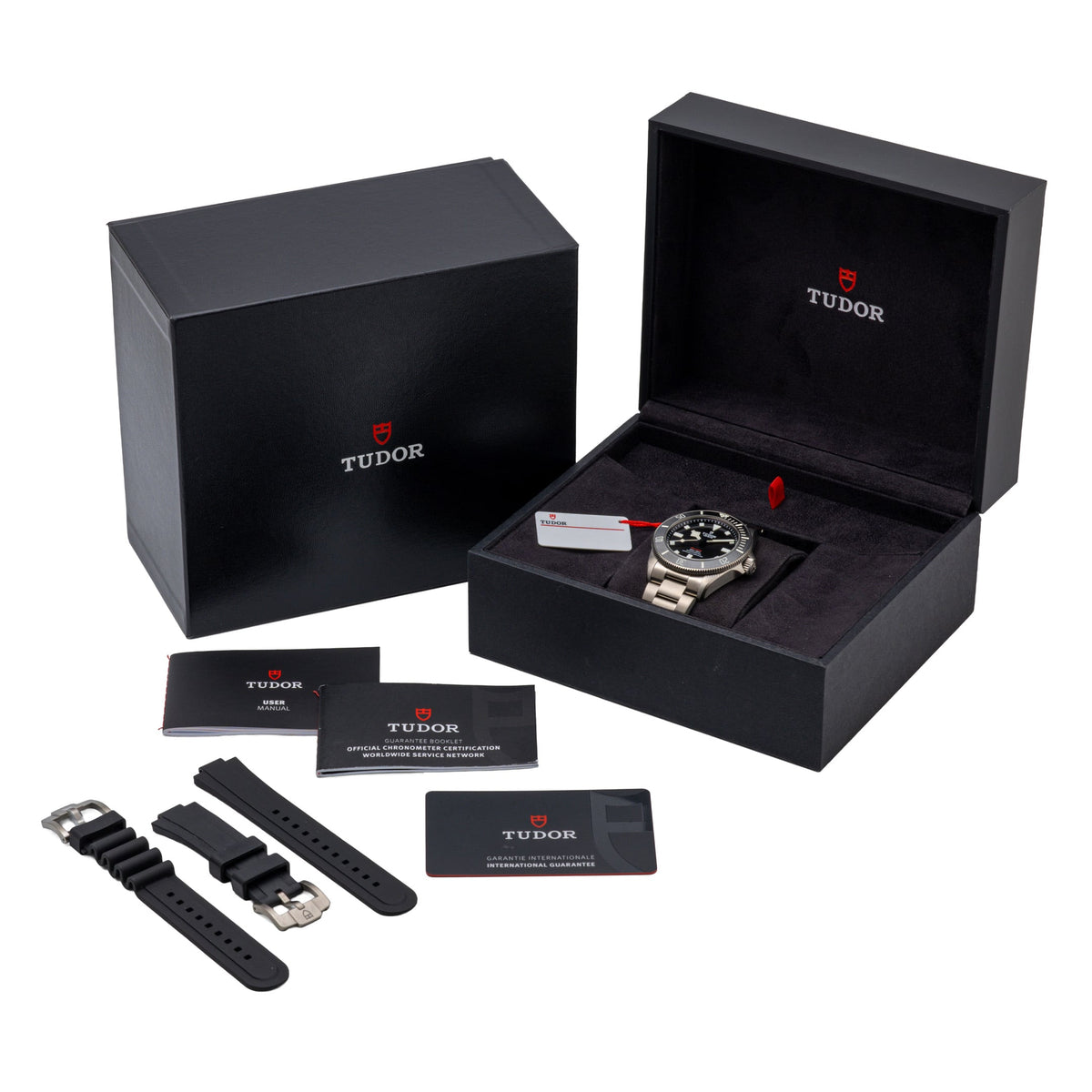 TUDOR PELAGOS - 25407N - Watch - 39mm 4cc35999-2693-4c24-8c28-422deca18c3e.jpg