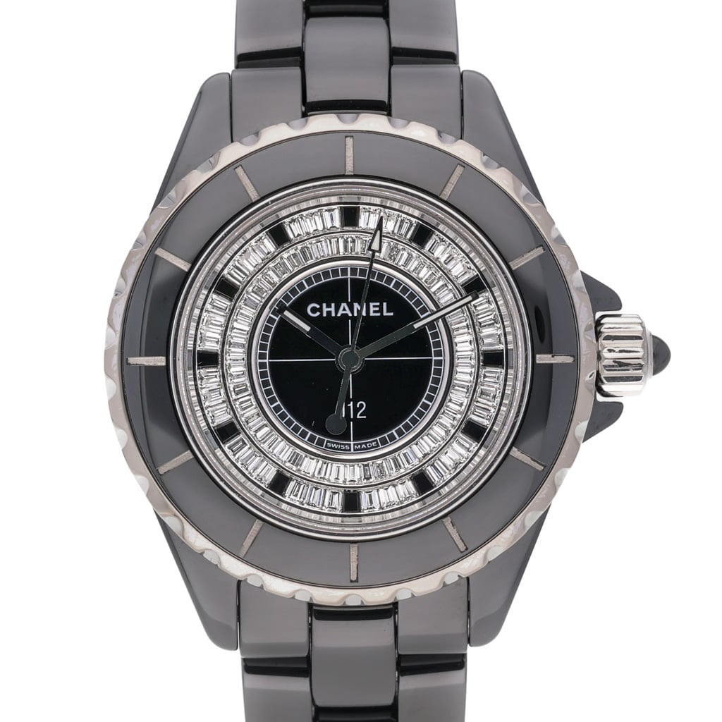 CHANEL J12 - H2610 - Watch - 38mm 52758516-e46f-4c17-b318-e365f97c86aa.jpg