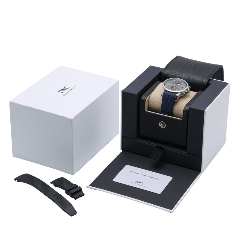 IWC PORTUGUESE YACHT CLUB CHRONOGRAPH - IW390503 - Watch - 43.5mm 54bca296-986d-4614-a2c1-589f0e790ccc.jpg