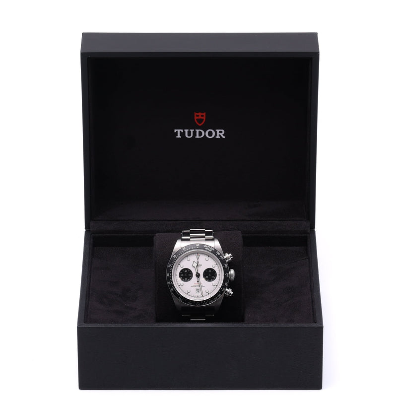 TUDOR BLACK BAY CHRONOGRAPH - 79360N - Watch - 41mm 569bf06e-280b-4691-a0c6-b88e349e96cb.jpg