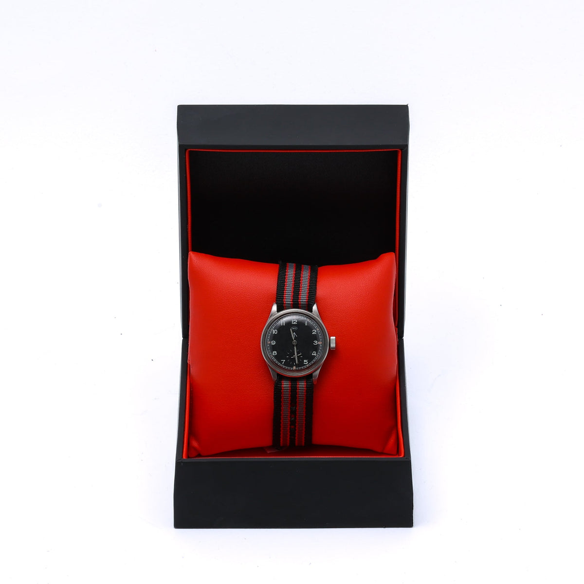 IWC DIRTY DOZEN WW MILITARY - DIRTY DOZEN - Watch - 35mm 57a5b73b-fe2f-4663-a10f-83153c093b4e.jpg