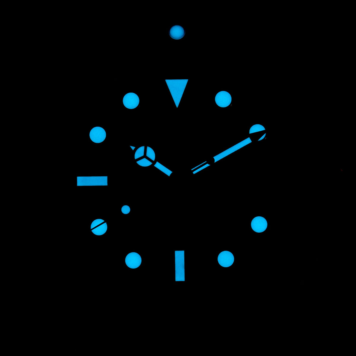 ROLEX SUBMARINER - 126610LN - Watch - 41mm 5e7aebc3-3423-4f7d-a44a-2707b7e6bcde.jpg