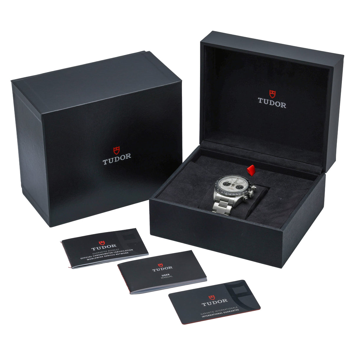 TUDOR BLACK BAY CHRONO - 79360N - Watch - 41mm 64c4a292-a1f0-4aec-aa99-4531e9bc17b2.jpg