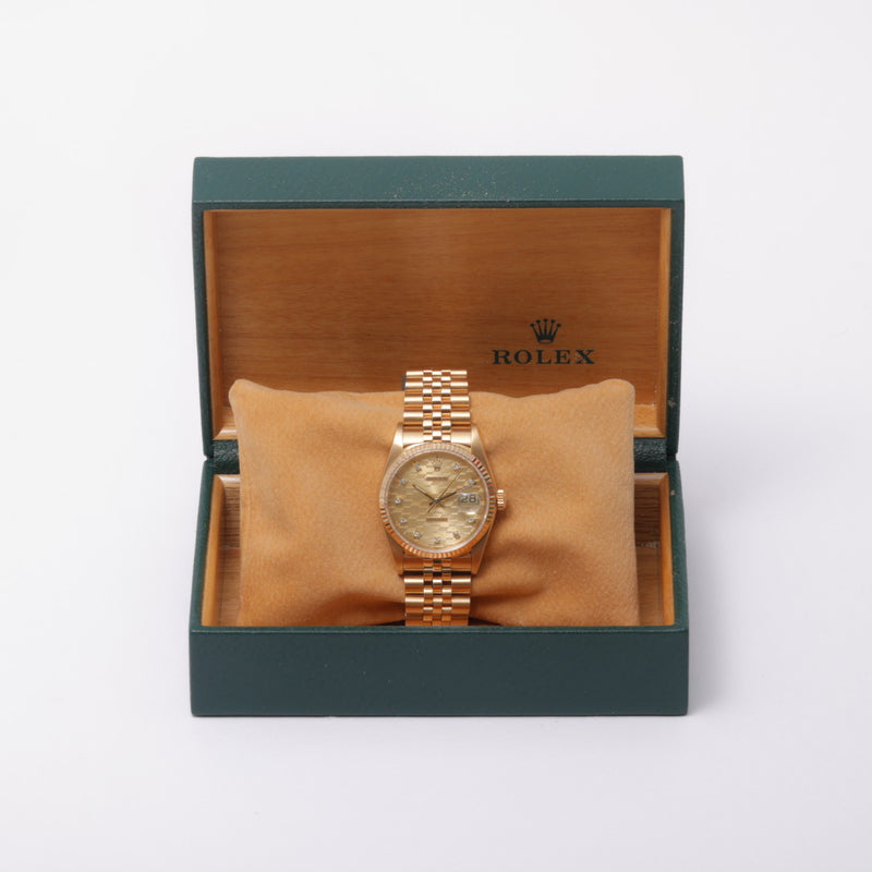 ROLEX DATEJUST - 16018 - Watch - 36mm 682e8984-7281-423b-a4d4-d5f6269975a2.jpg