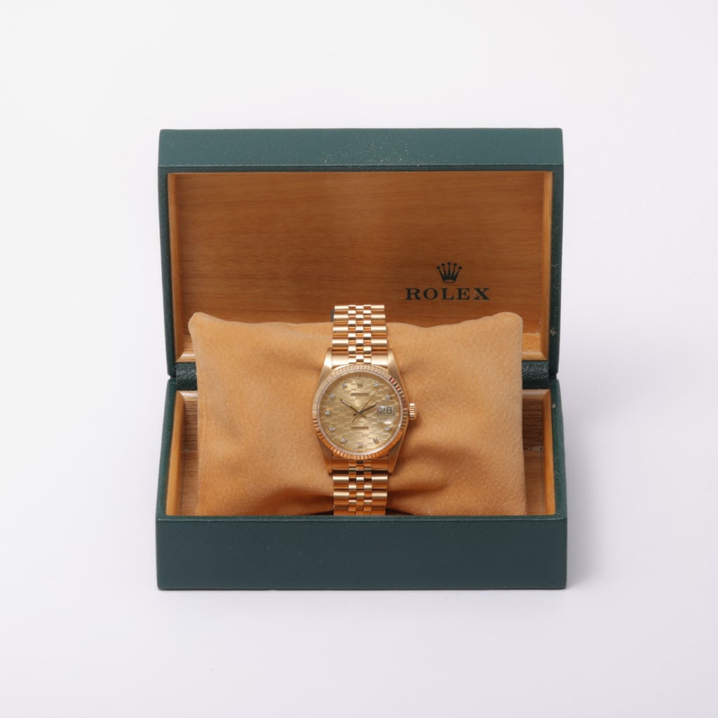 ROLEX DATEJUST - 16018 - Watch - 36mm 682e8984-7281-423b-a4d4-d5f6269975a2.jpg