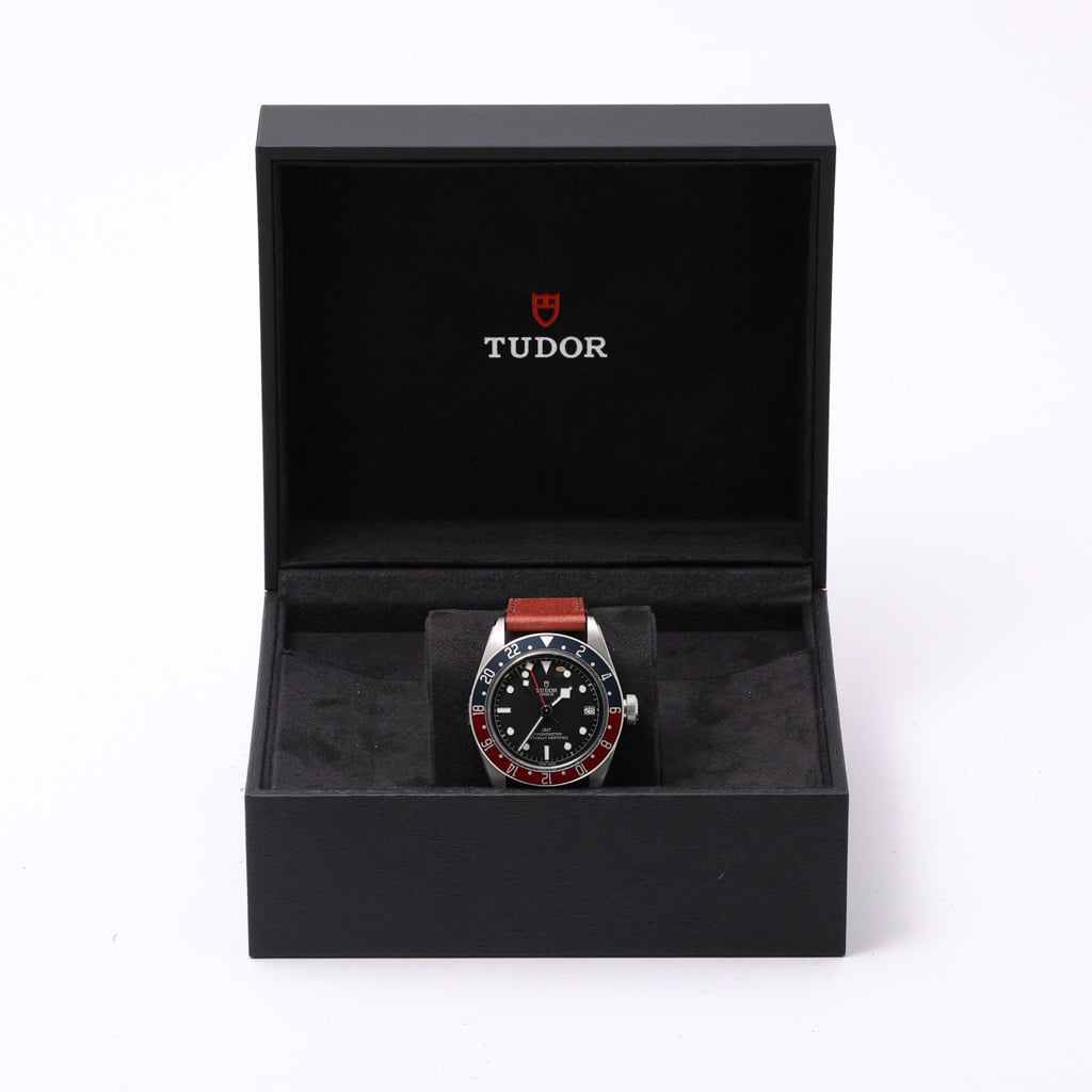 TUDOR BLACK BAY GMT - 79830RB - Watch - 41mm 6cc24f22-817f-444d-8569-94a55ba9319f.jpg