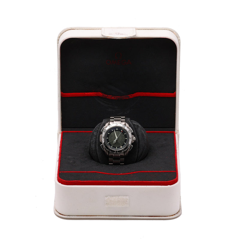 OMEGA SPEEDMASTER PROFESSIONAL MOONWATCH - 39905006 - Watch - 42mm 746b1aa9-5ef1-4adc-b934-021af7877be4.jpg