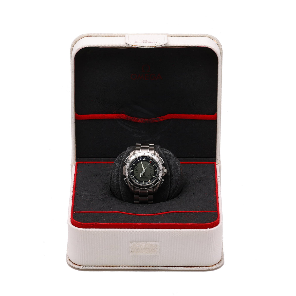 OMEGA SPEEDMASTER PROFESSIONAL MOONWATCH - 39905006 - Watch - 42mm 746b1aa9-5ef1-4adc-b934-021af7877be4.jpg