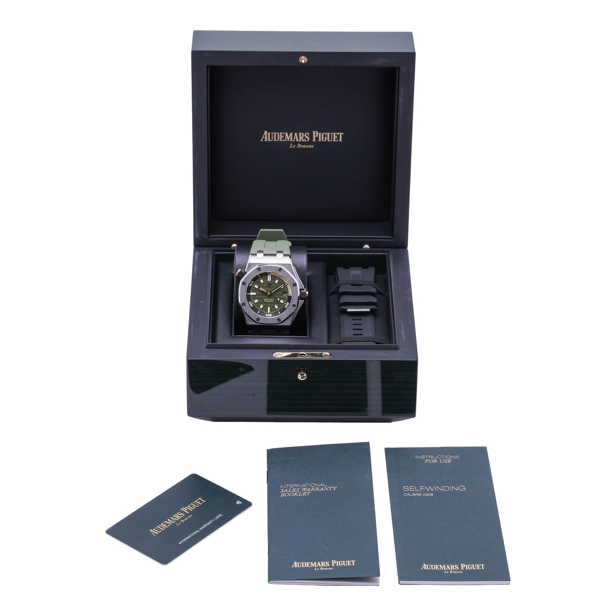 AUDEMARS PIGUET ROYAL OAK OFFSHORE DIVER - 15720ST.OO.A052CA.01 - Watch - 42mm 87061c56-6bd7-4c6a-b222-786d37c9cc4c.jpg