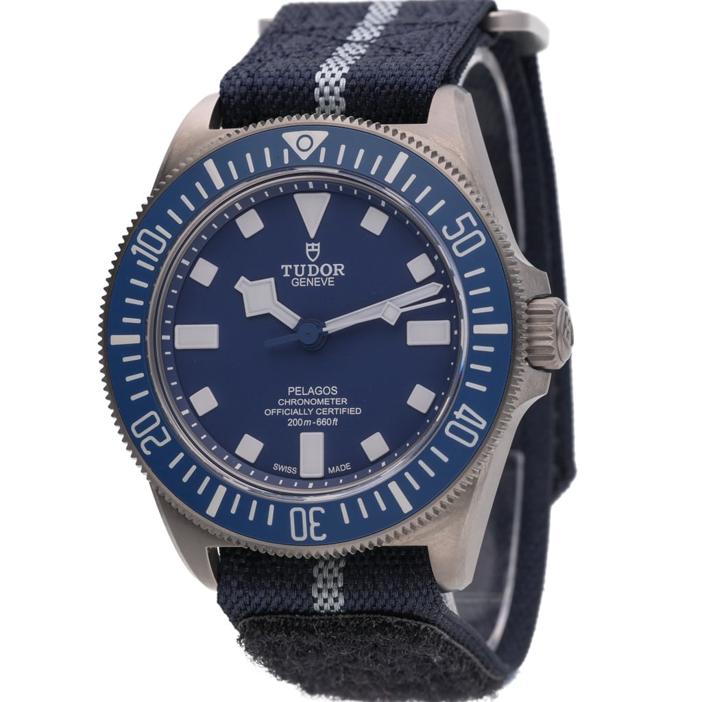 TUDOR PELAGOS FXD - 25707B/21 - Watch - 42mm 88275390-39bf-4919-965f-6080b44b112f.jpg