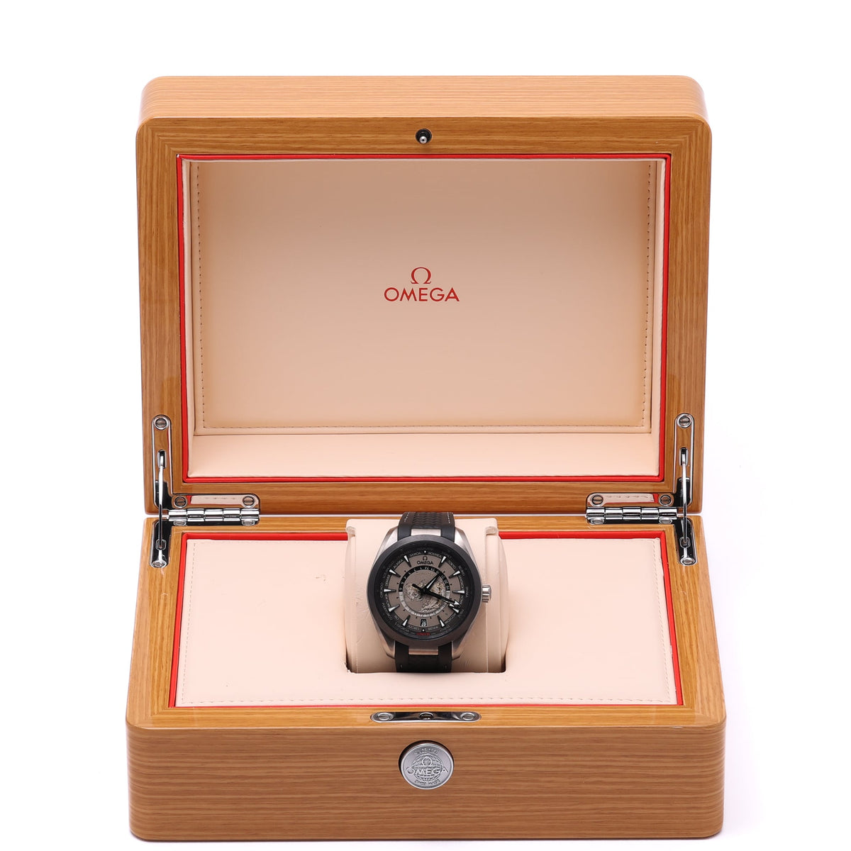 OMEGA SEAMASTER AQUA TERRA 150M - 220.92.43.22.99.001 - Watch - 43mm 88b93d65-bca2-472a-8d9f-d06cb0e6313a.jpg