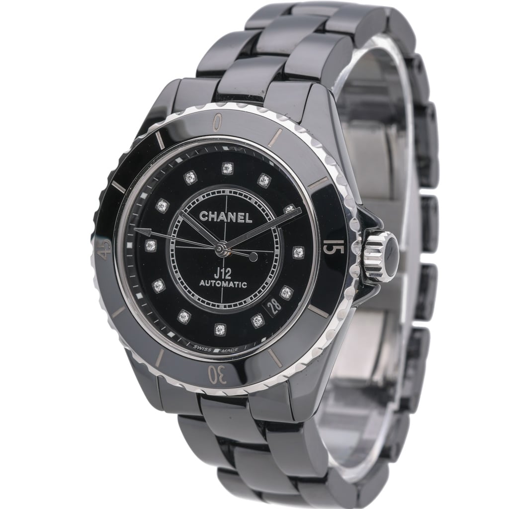 CHANEL J12 - H5702 - Watch - 38mm 893217bd-3635-4915-b89a-230f31b8c075.jpg