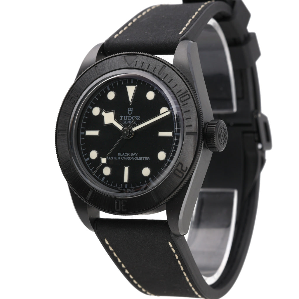 TUDOR BLACK BAY CERAMIC - 79210CNU - Watch - 41mm 8cb5a9ad-e287-4bc0-9bb7-a4f02b3e8e00.jpg