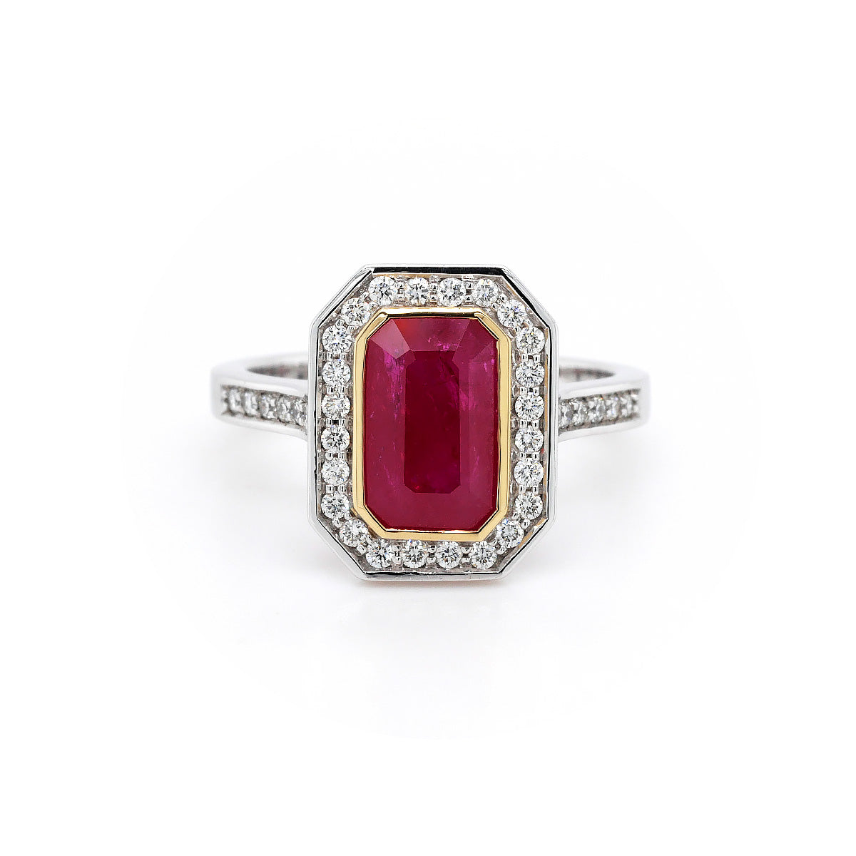 18ct White Gold Emerald-Cut Ruby Diamond Ring