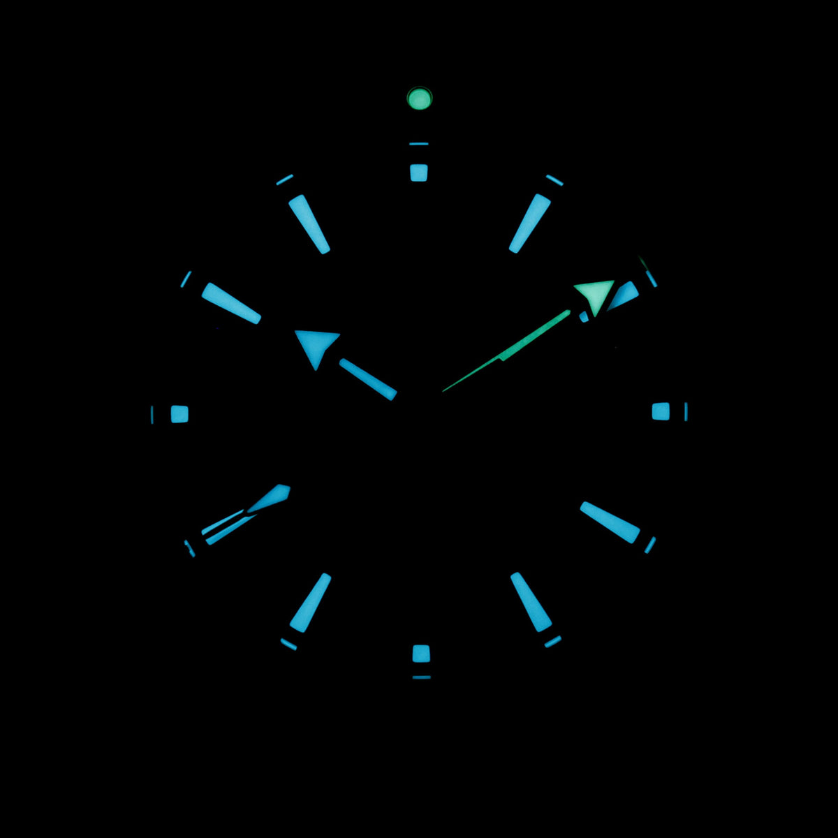 OMEGA SEAMASTER PLANET OCEAN - 215.90.44.21.99.001 - Watch - 43.5mm 9eaa5a4e-c86e-41d0-9b62-5b14db61564f.jpg