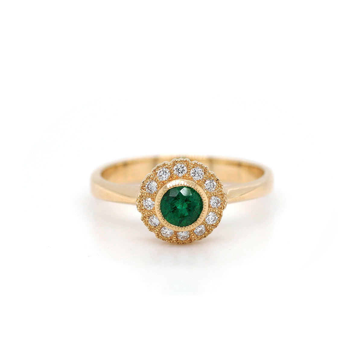 18ct Yellow Gold Emerald & 0.12ct Diamond Cluster Ring