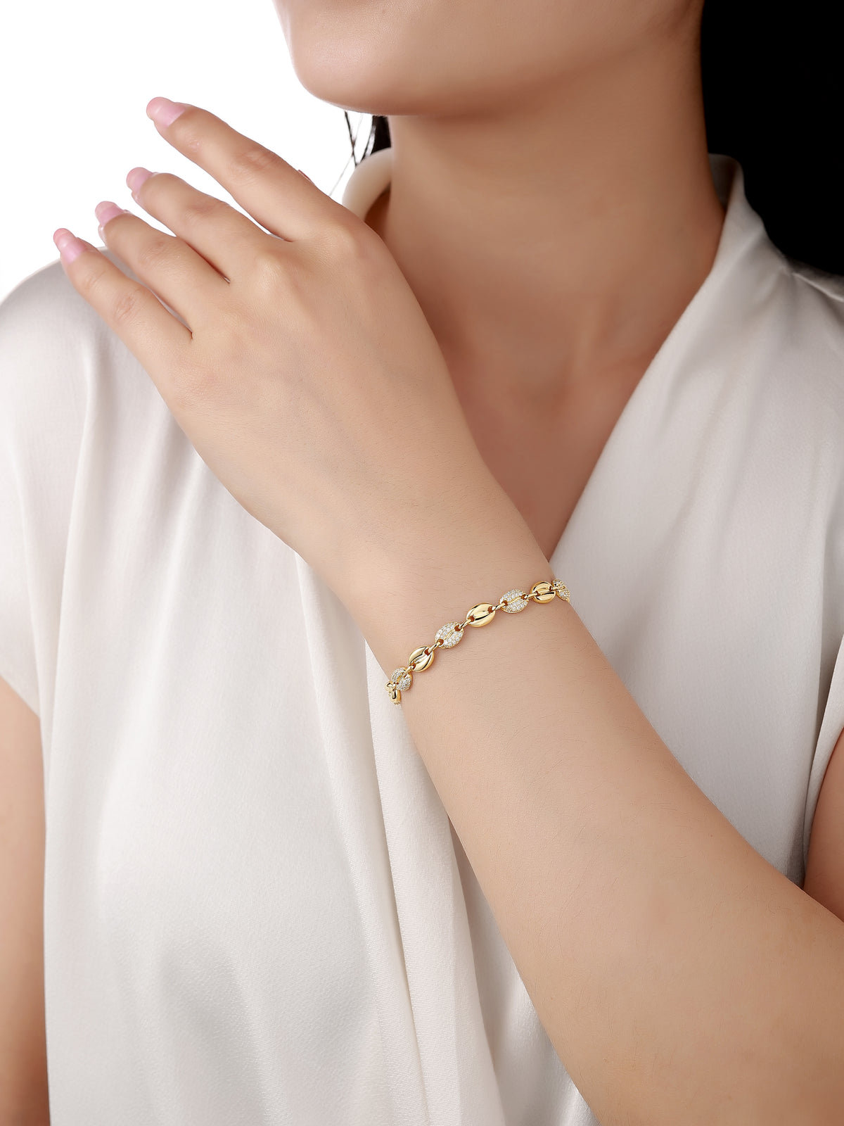 Smiling Rocks 9ct Yellow Gold Lab Grown Diamond Coffee Bean Bracelet