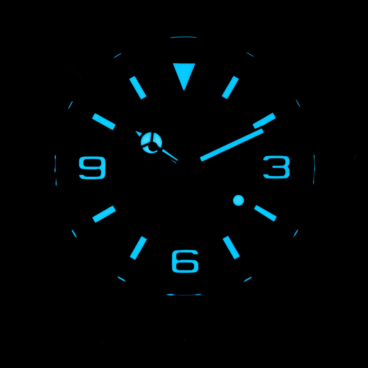 ROLEX EXPLORER 40 - 224270 - Watch - 40mm a2a807bf-2a2f-4023-891b-3f828b3728c8.jpg