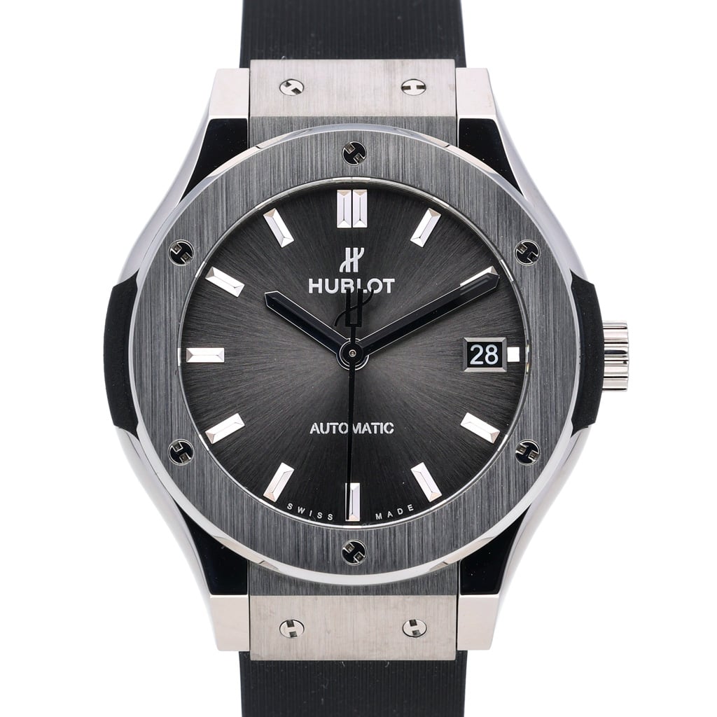 HUBLOT CLASSIC FUSION - 565.NX.7071.RX - Watch - 38mm a3e3bde1-fd8d-4df9-ba68-37e54dda5ce5.jpg