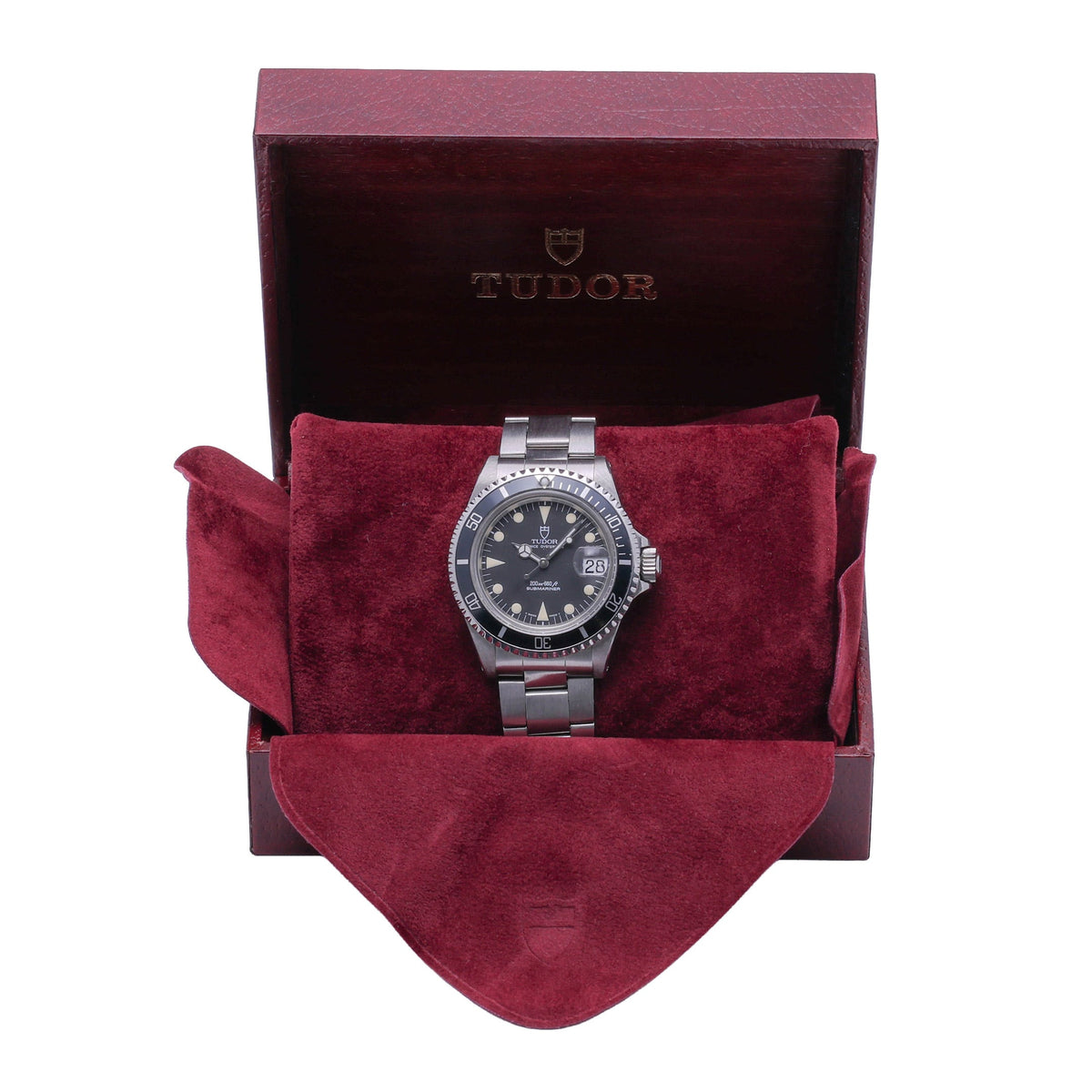 TUDOR SUBMARINER  - 79090 - Watch - 40mm be96a7d1-3cb3-4765-8e5b-5b0b1548bfba.jpg
