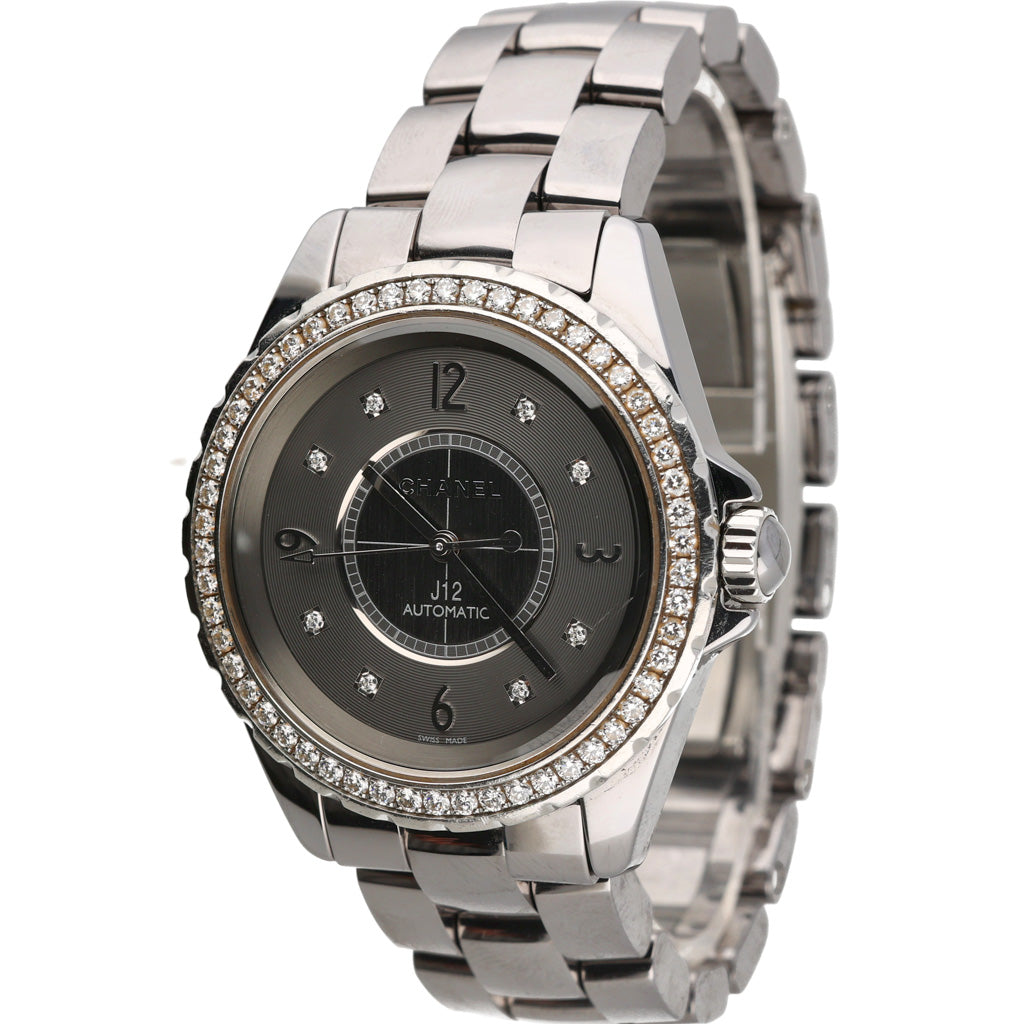 CHANEL J12 - H2566 - Watch - 38mm beba9a71-8497-403c-a888-e5d1dadb9b1d.jpg