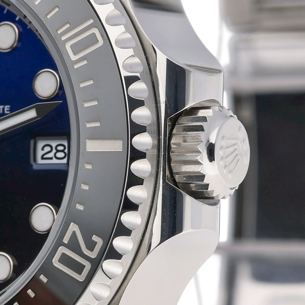ROLEX SEA-DWELLER DEEPSEA - 136660 - Watch - 44mm c2eed4b3-1eae-4add-868a-5d0763d8d360.jpg