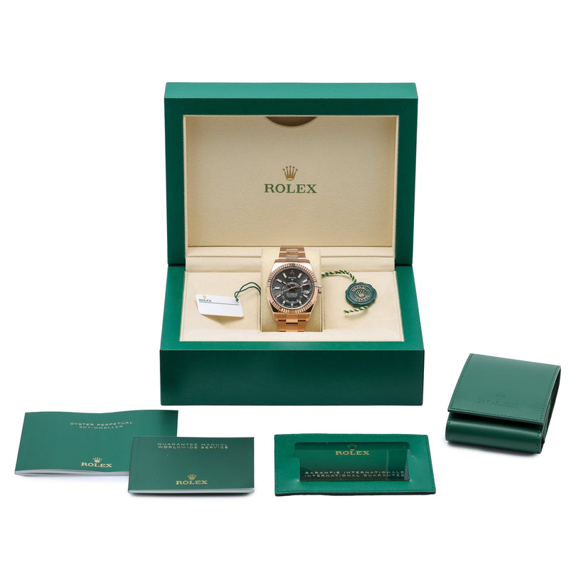 ROLEX SKY-DWELLER - 336935 - Watch - 42mm c73d03af-501c-4db1-8143-f6961902863b.jpg