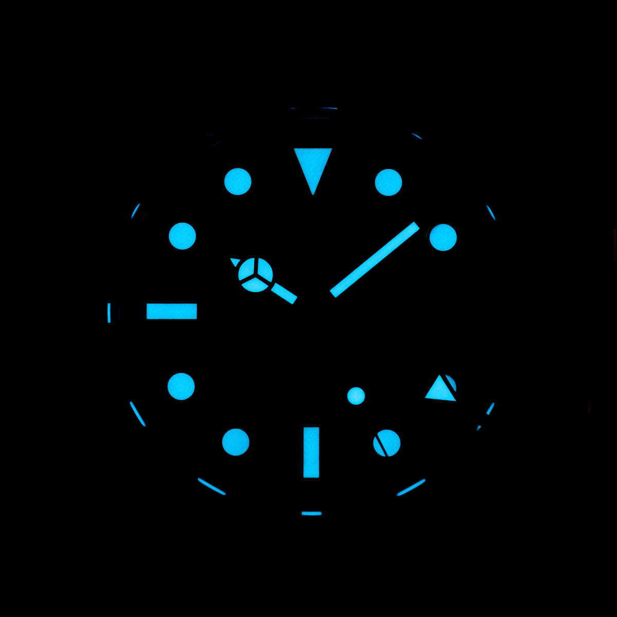 ROLEX GMT-MASTER II - 126715CHNR - Watch - 40mm cad61aec-7c45-48ff-a374-24de91b9ea55.jpg