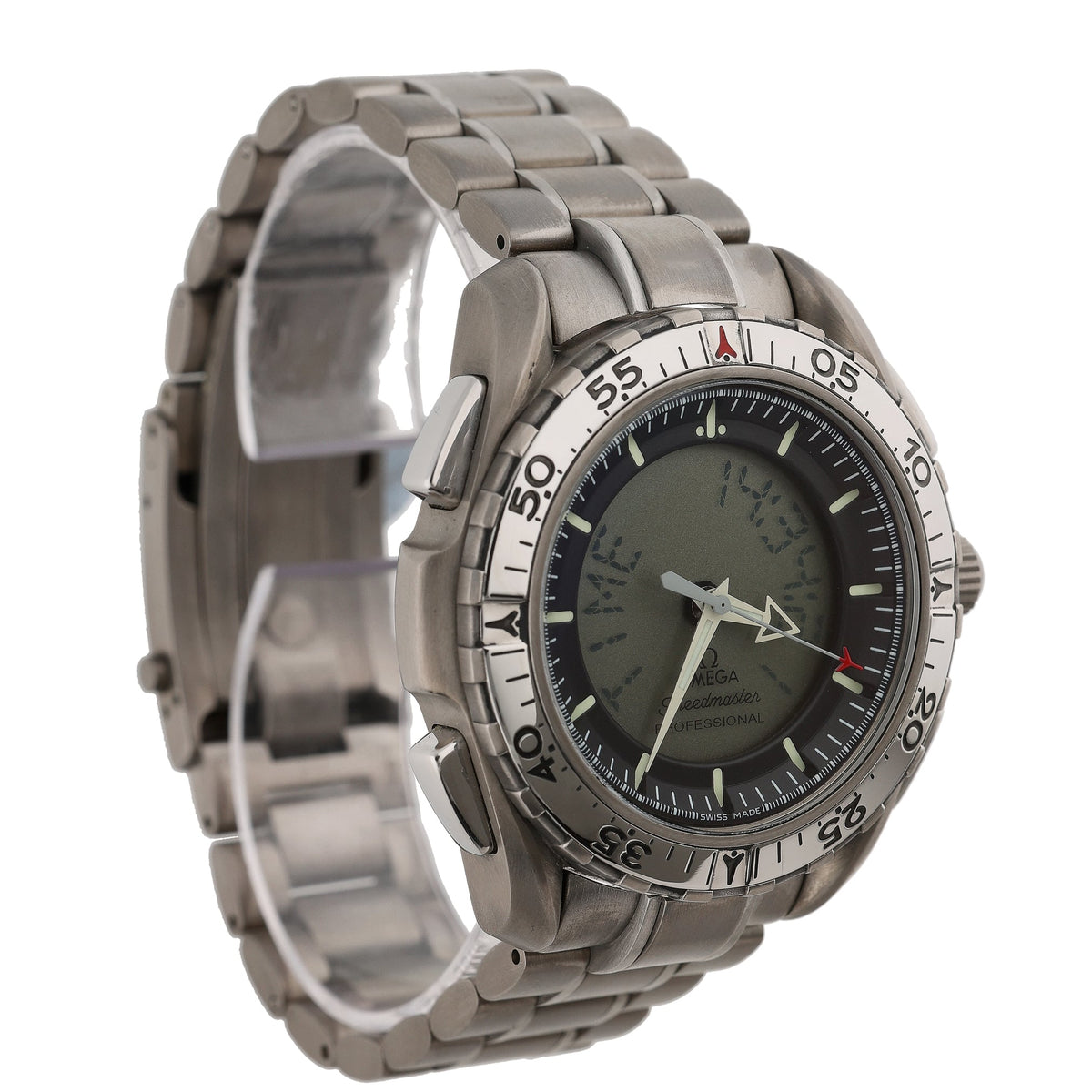 OMEGA SPEEDMASTER PROFESSIONAL MOONWATCH - 39905006 - Watch - 42mm d082b115-cfee-4785-a640-7cac08ea9fa7.jpg