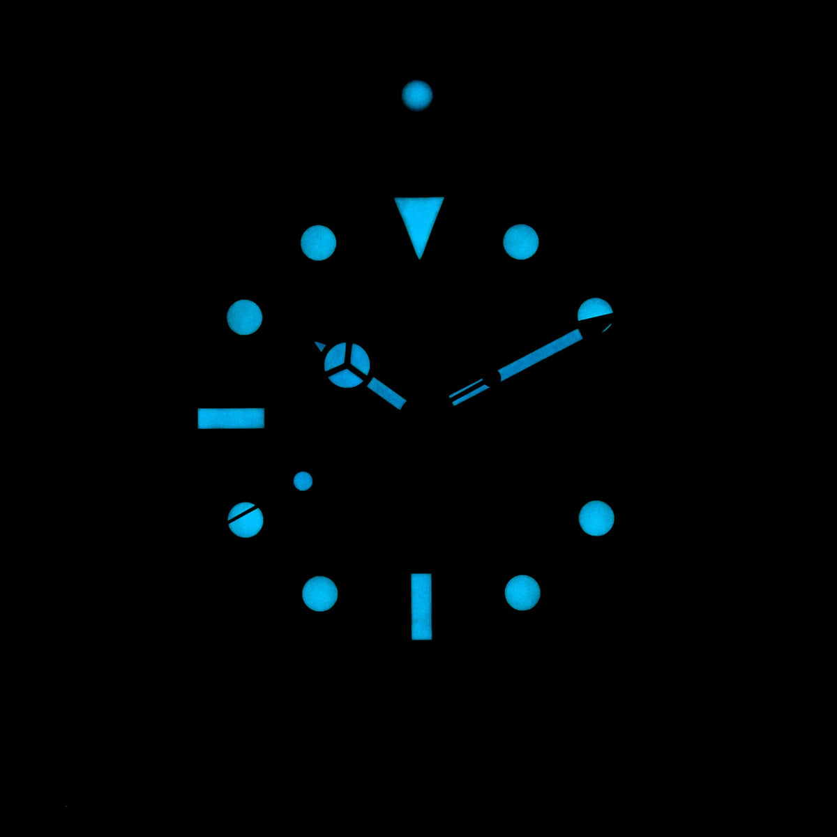 ROLEX SUBMARINER - 126613LB - Watch - 41mm d1a32723-c0a9-4b12-8bf7-de5ea610582f.jpg