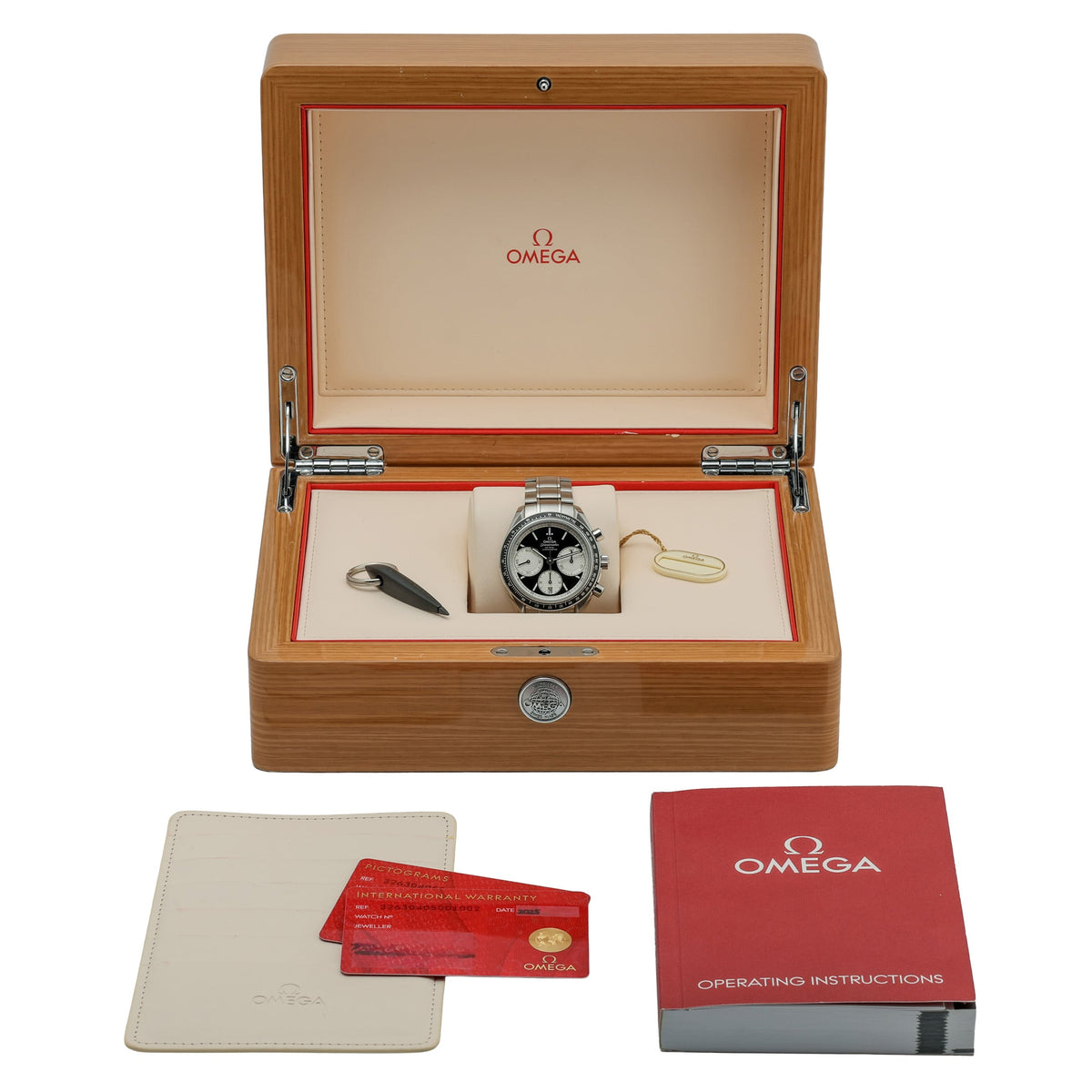 OMEGA SPEEDMASTER RACING - 326.30.40.50.01.002 - Watch - 40mm d3b35d41-3d05-46b5-b64c-2ce519a51ede.jpg