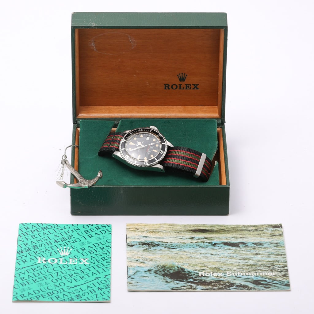 ROLEX SUBMARINER SINGLE RED - 1680 - Watch - 40mm f88ac7b6-3e60-4e82-a838-d45a2c62a66d.jpg