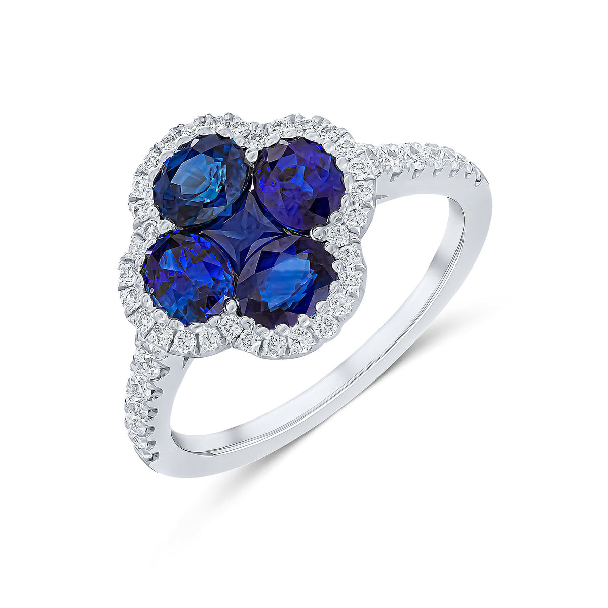 18CT WG OVAL AND SQUARE SAPPHIRE AND DIAMOND QUATREFOIL CLUSTER RING WITH DIAMOND SET SHOULDERS