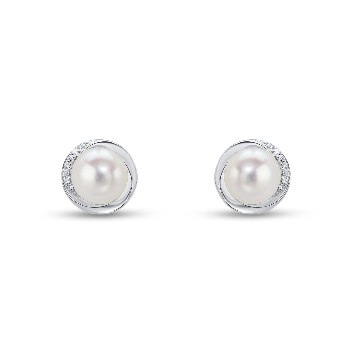 18CT WG CFW PEARL AND DIAMOND WAVY BORDER EARRINGS