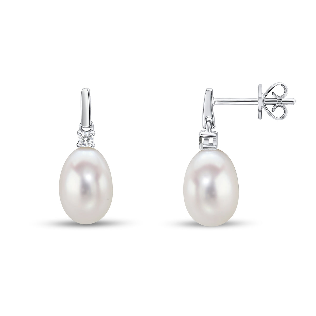 18CT WG CFW PEARL, CLAW SET ROUND DIAMOND AND PLAIN BAR TOP DROP EARRINGS