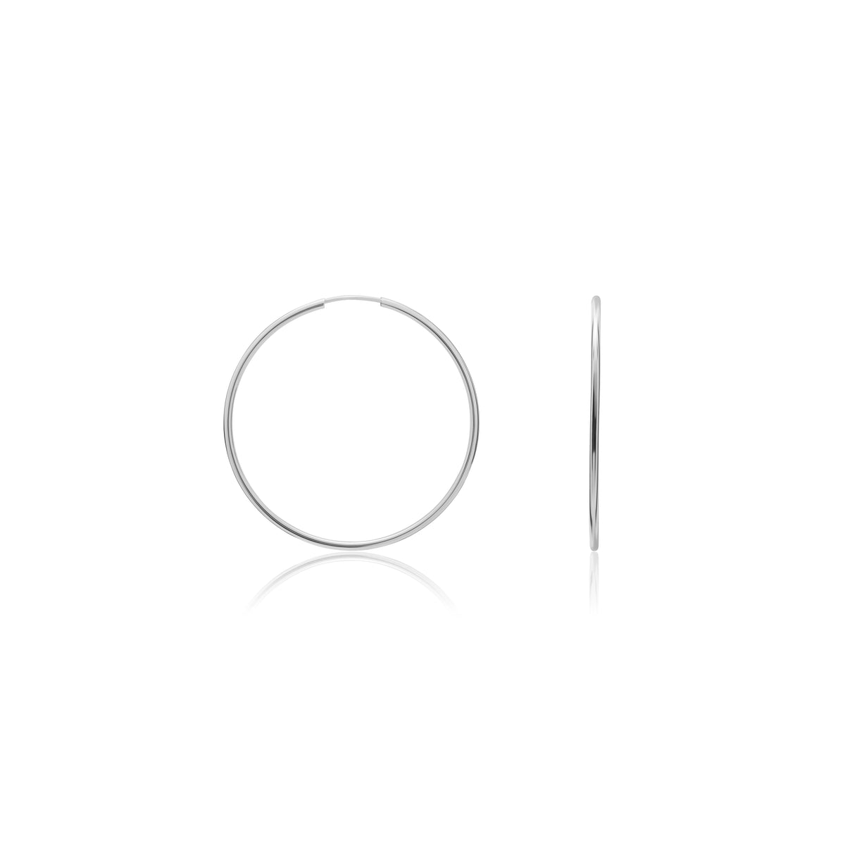 9CT WHITE GOLD THIN SLEEPER HOOP EARRINGS. 32MM DIAMETER